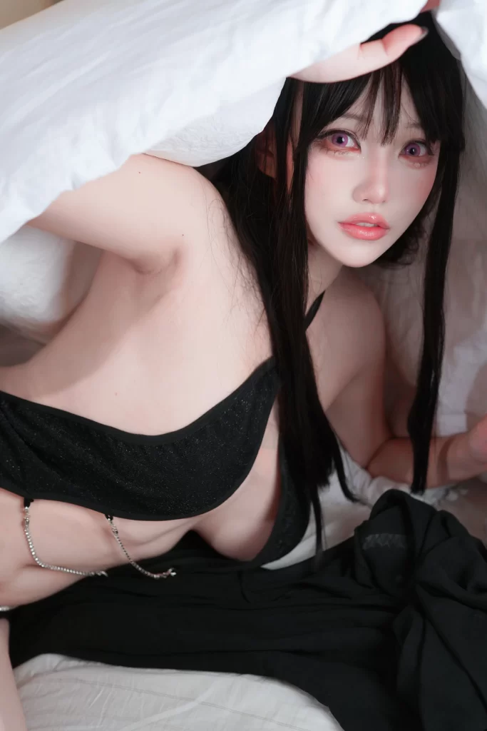 图片[1]-B站狐洛洛子「月之伊布」COS写真集：一场视觉的狂欢-橘喵